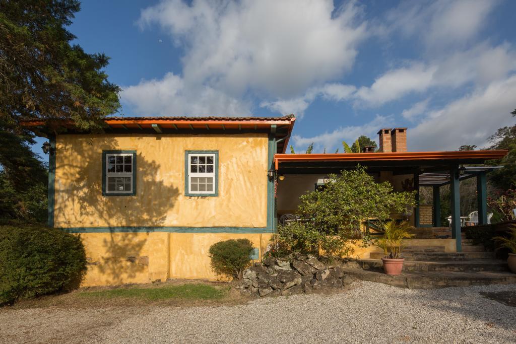 Pousada Chalés da Casa Centenária Santo Antônio do Pinhal Exterior foto